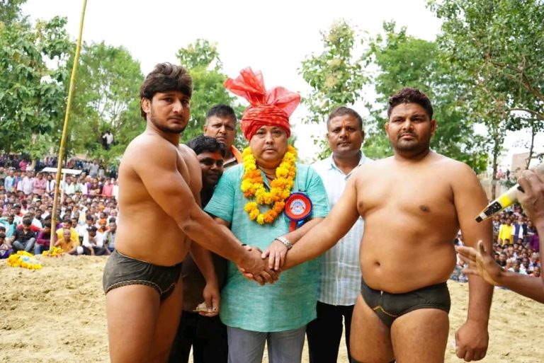 वीरगंजमा विराट कुश्ती प्रतियोगिता सुरु, प्रमुख सिंहले खेलमार्फत एकता र स्वस्थ समाज निर्माणमा जोड
