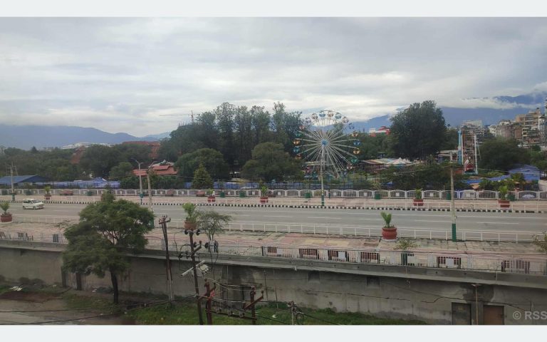 काठमाडौँका सडक सुनसान