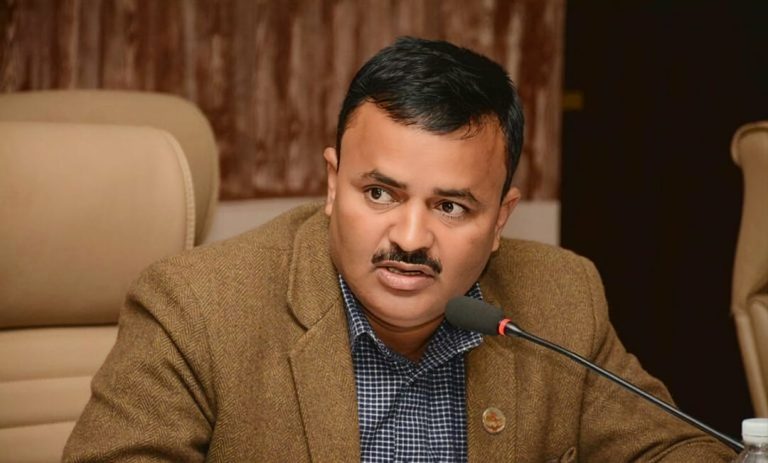 प्रदेश प्रमुखको गोप्य शपथ संवैधानिक मर्यादामाथि प्रहार हो : जसपा नेता यादव