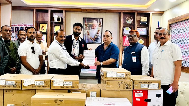 संकटपछि सहयोग : वीरगंज महानगरलाई विभिन्न संघ–संस्थाद्वारा सहयोग