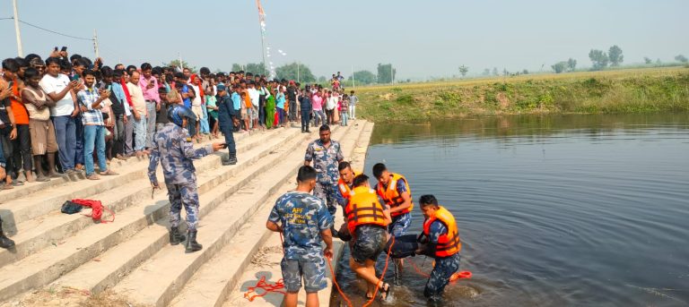 पोखरीमा डुबेर १२ वर्षीय बालकको मृत्यु भएको अवस्थामा शव फेला