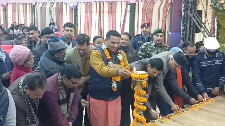 मानव सेवा आश्रम वीरगञ्जको ८औँ वार्षिक उत्सव सम्पन्न, मन्त्री पटेलद्वारा सहयोगको प्रतिबद्धता