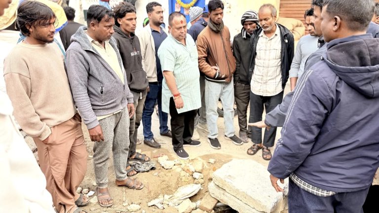 जनतासँग प्रत्यक्ष संवादमा नगर प्रमुख सिंह, तत्काल समाधानका लागि निर्देशन