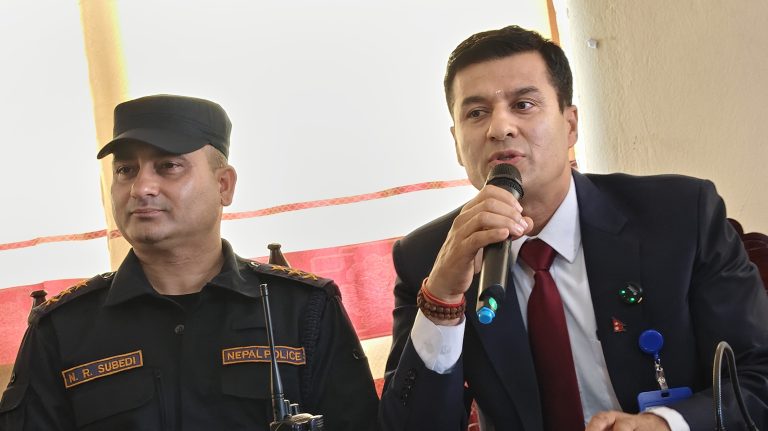 पर्सामा निर्वाचन तयारीबारे सञ्चारकर्मीसँग अन्तरक्रिया