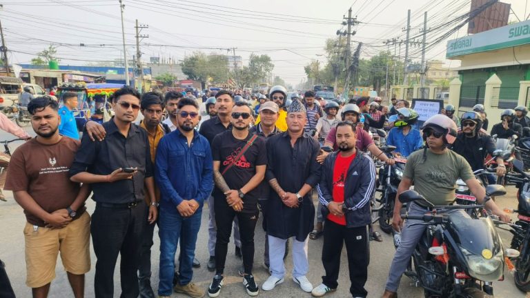 वीरगञ्जमा मोटरसाइकल र्‍यालीद्वारा बालेन शाह सरकारको समर्थन