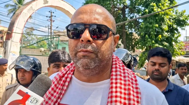 नारायणी अस्पताल घटनाक्रममा समन्वय गरिरहेका वडाध्यक्ष पक्राउ