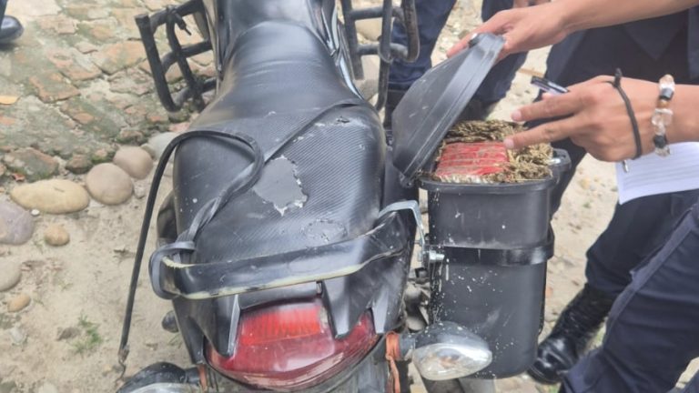 पर्सामा ४ किलो बढी गाँजासहित भारतीय नागरिक पक्राउ