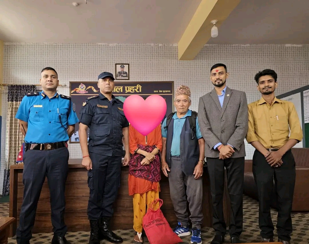 मुजफ्फरपुरबाट उद्धार गरिएकी नेपाली महिलाको वीरगञ्जमा पारिवारिक पुनर्मिलन