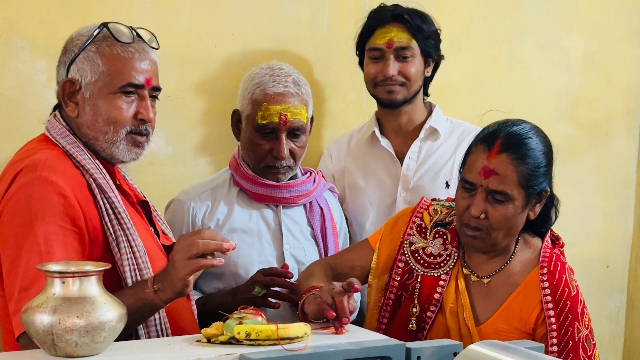 बारामा खुल्यो ‘ब्रदर टिस्यु पेपर’ उद्योग, स्वदेशी उत्पादनमा युवाको पहल